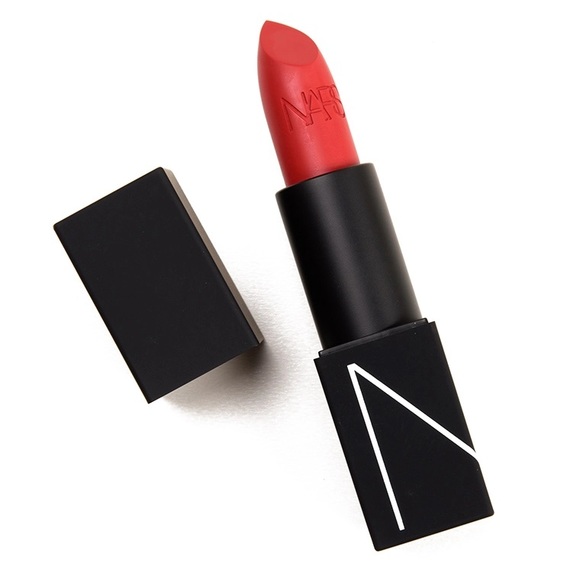 NARS Cosmetics Matte Lipstick in Intrigue - Picture 1 of 4